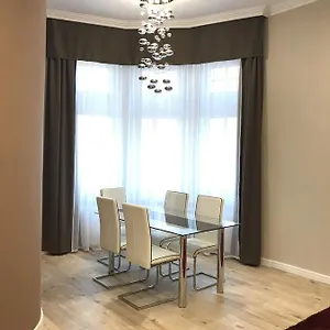 hotellátogatás