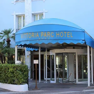 Vittoria Parc Отель